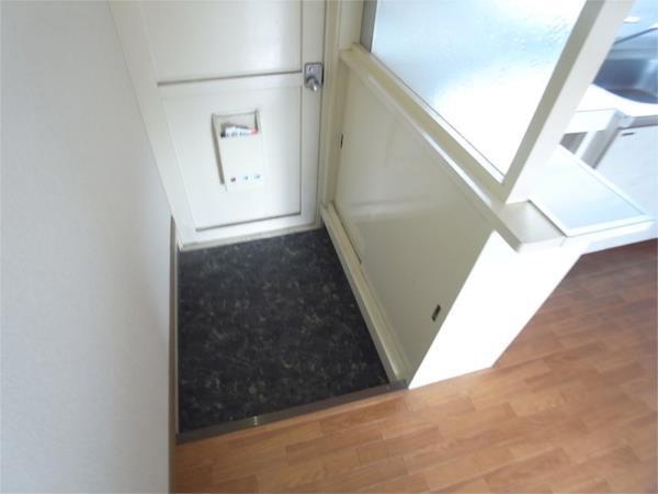 藤マンション 玄関