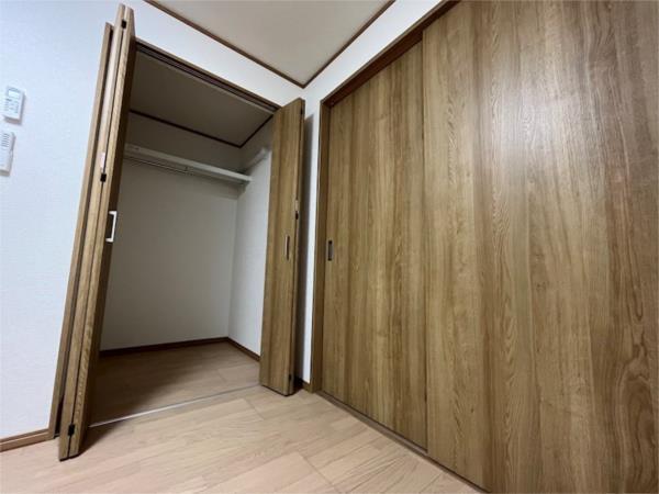 エントピアくるみII 収納