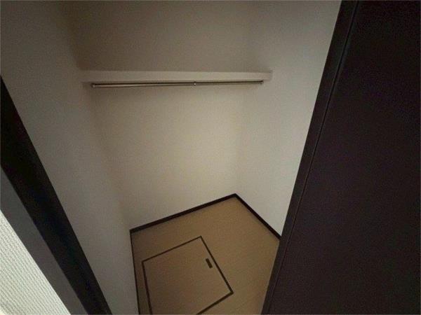 フジパレス立花サウス 収納