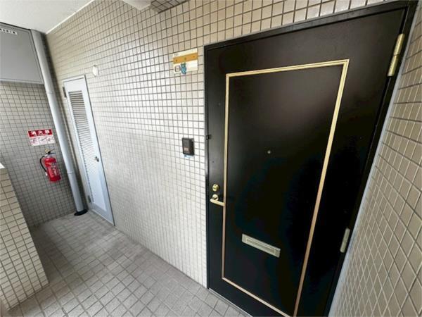 ロイヤルメゾン岡本III その他