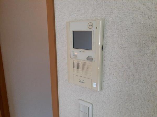 アニメート松下１号館 玄関