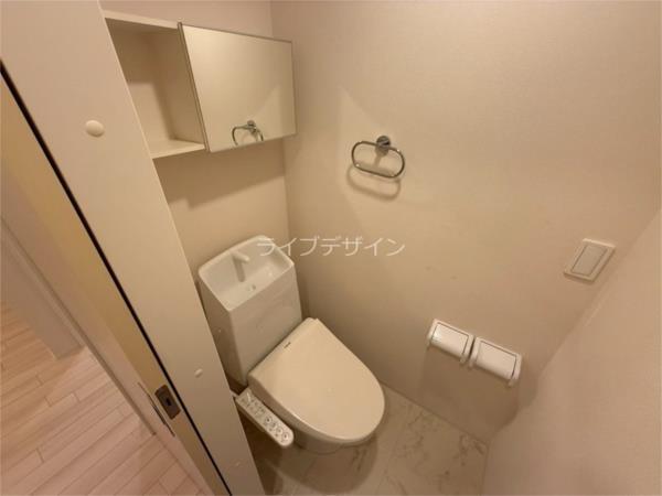 セント・グレース武庫川I トイレ