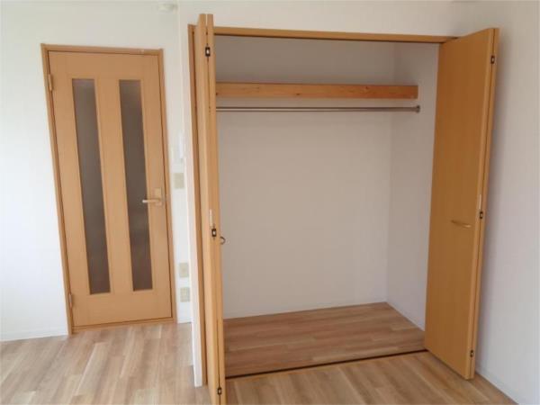 南本町ビル 収納