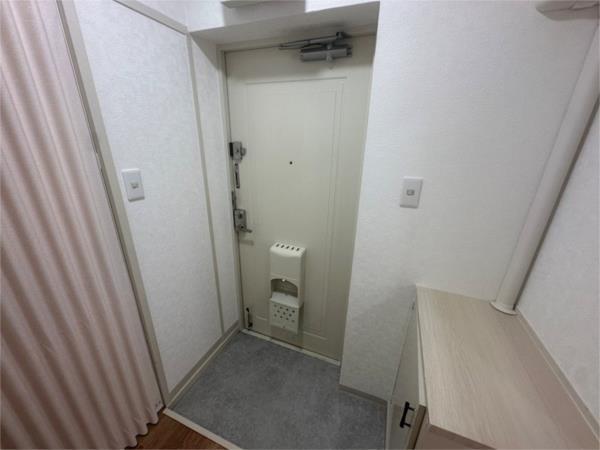 武庫川ハイツ 玄関