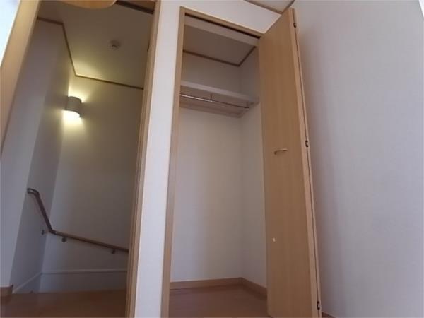 ネーベルベルク壱番館 収納