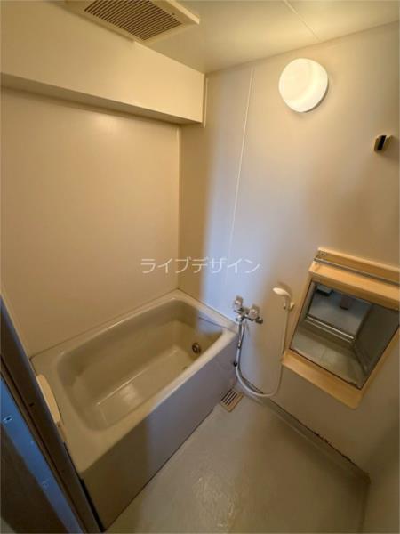フォレスタ新伊丹 バス／シャワー