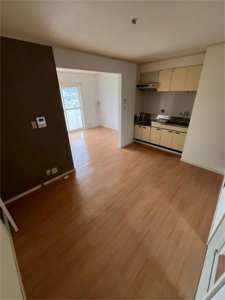 ハイツカワイ リビング