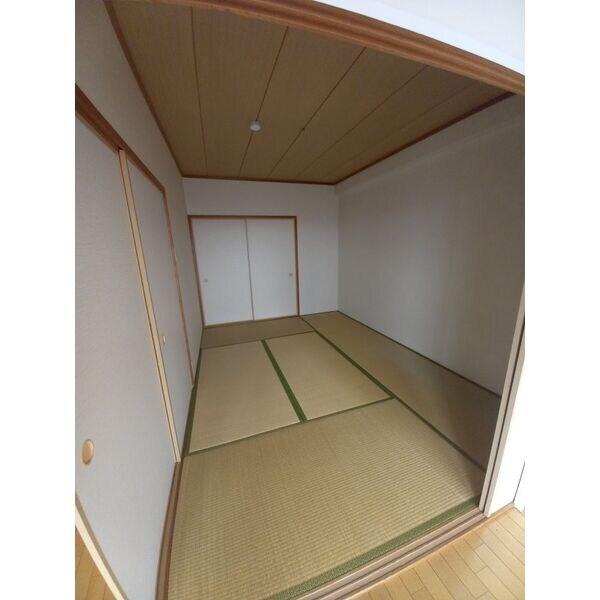 エリム摩耶 その他