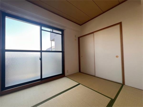 エリム摩耶 その他