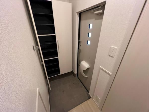 コンフォール北伊丹 玄関