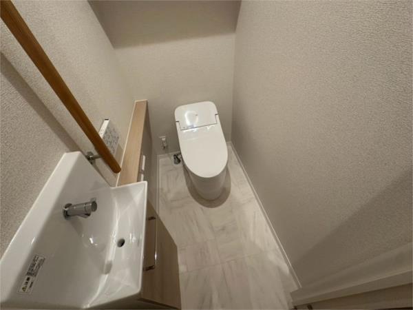 Via Sole　六甲道 トイレ
