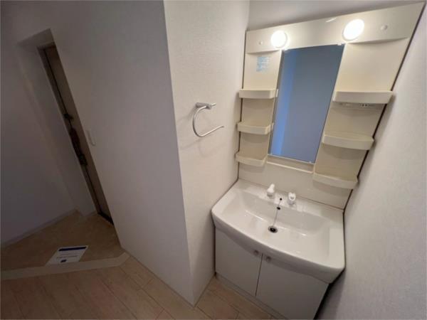 コンフォールメゾン 部屋画像