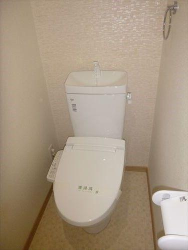 ラージヒル尼崎東 トイレ
