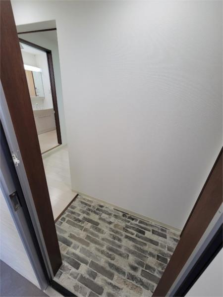 クリエオーレ福町II 玄関