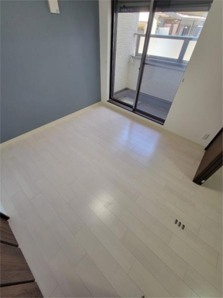 クリエオーレ福町II リビング