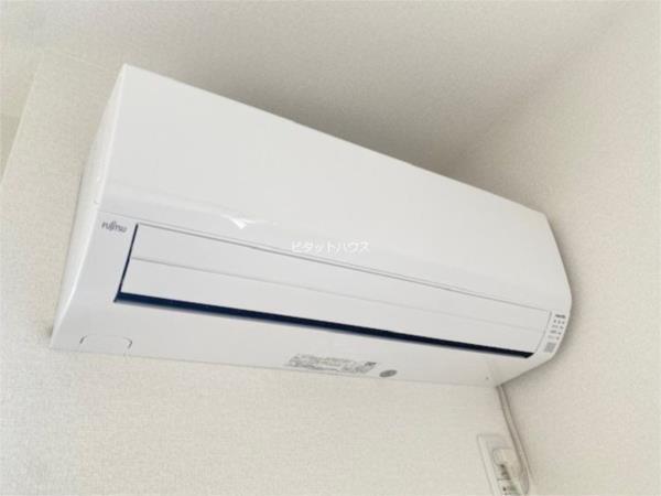 アングレーム 部屋画像