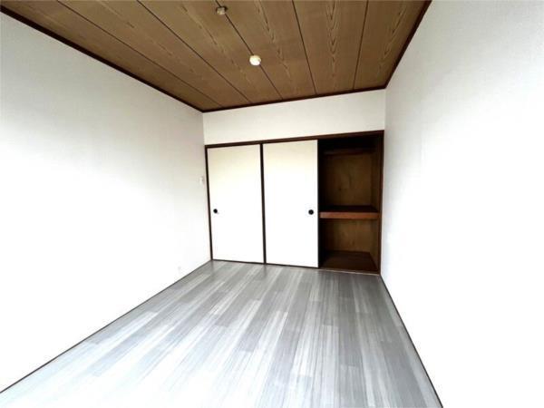 ラグゼコート伊丹 収納