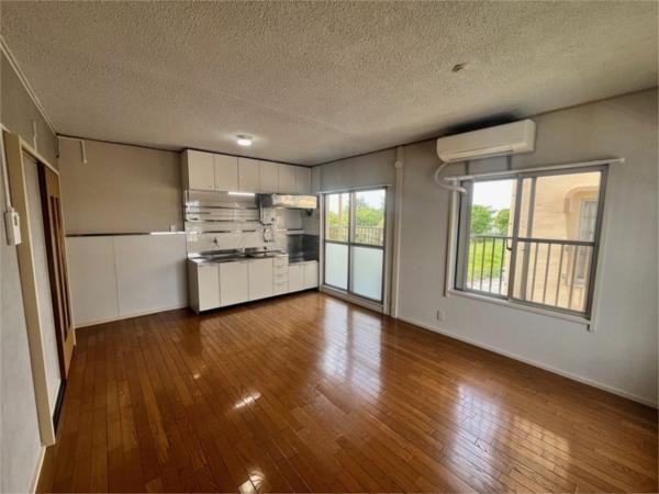 伊川谷住宅2号棟 リビング