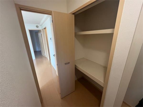サンハイツ北六甲五番館 収納