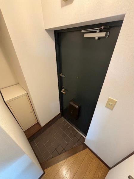 Collection塚口本町 玄関