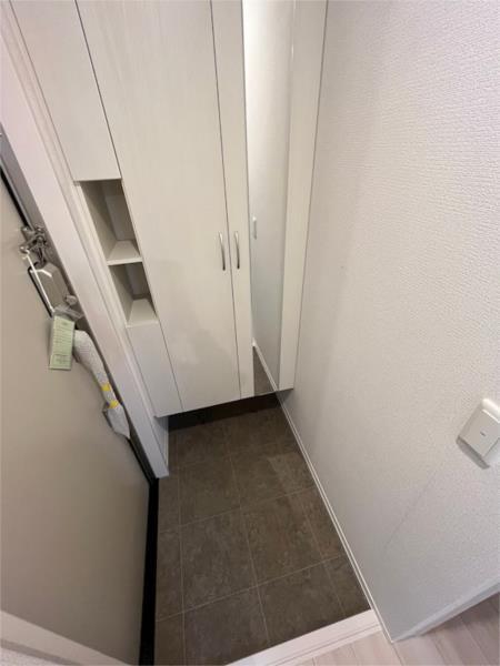 エスペランサ西新町 玄関