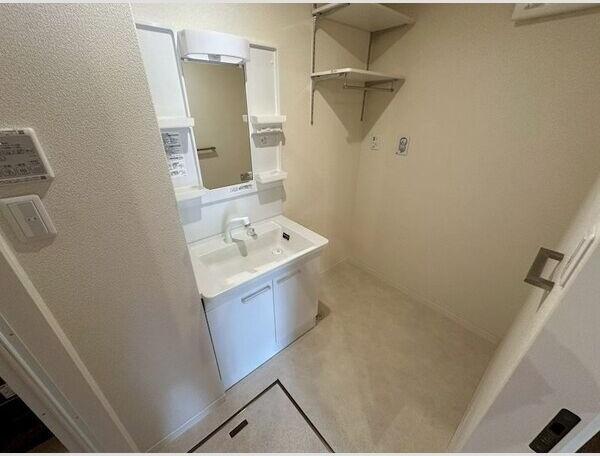 フェリーチェカーサ 部屋画像
