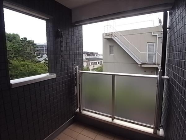 コージィコート その他