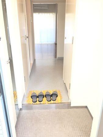 サンクレスト西宮 玄関