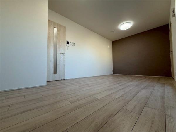 フジパレス長洲中通II番館 リビング