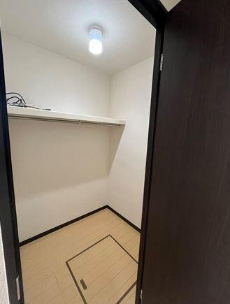 フジパレス尼崎西難波 収納