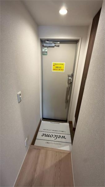 D-ROOM江井島 玄関