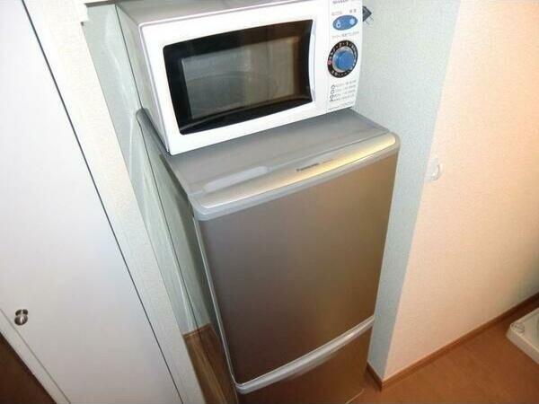 レオパレスカリヨ尼崎 部屋画像
