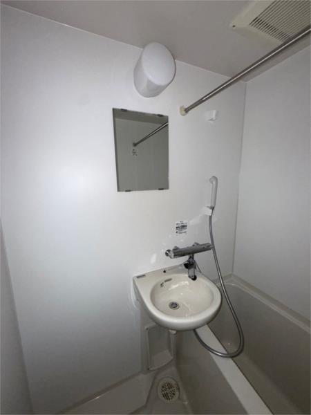レオパレス近松II 部屋画像