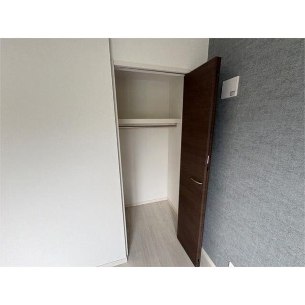 シーサイドヒル西新町 収納