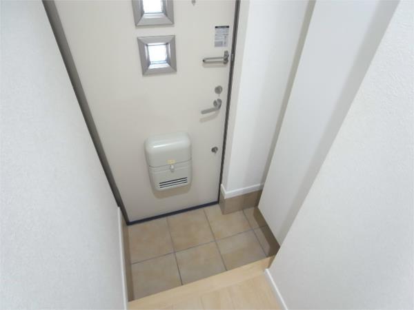 レグルス垂水 玄関