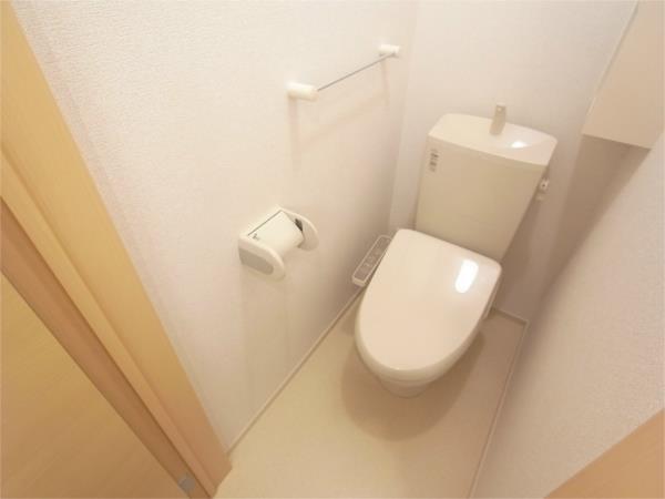 クレモンティーヌA棟 トイレ