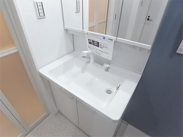 エヌエムサンカンテキャトフ　C棟 部屋画像