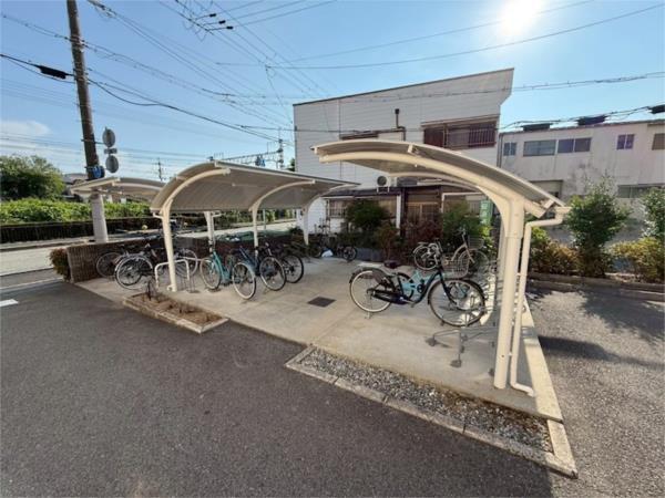 アクシス その他