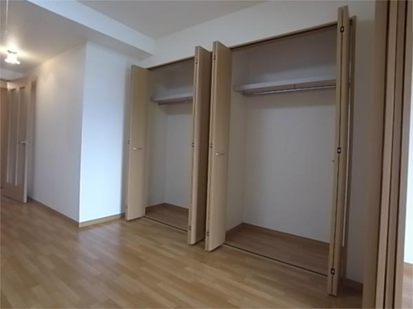 フォレストビュー 収納