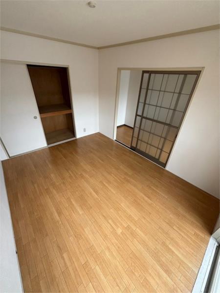 リバーサイド朝霧 リビング