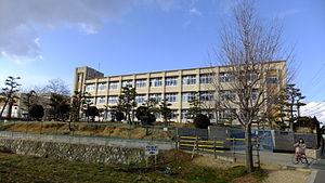 神戸市立岩岡小学校：1314m