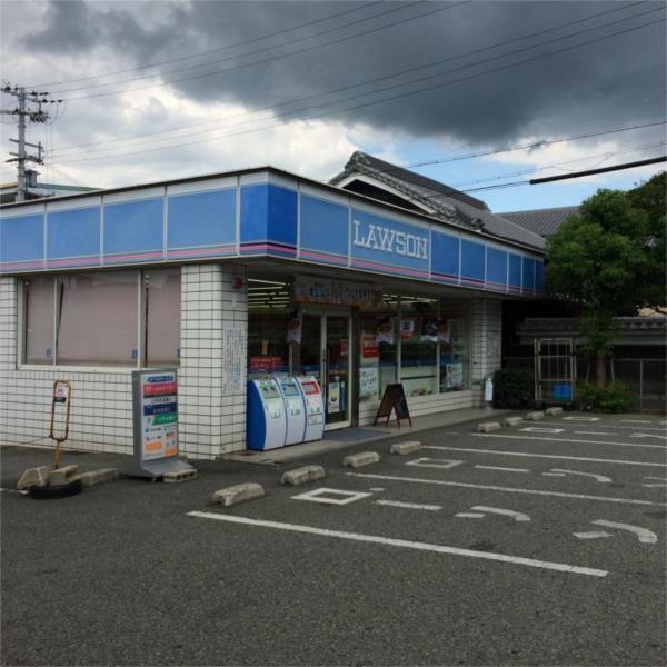 ﾛｰｿﾝ 玉津町田中店：692m