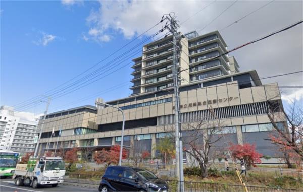 兵庫県立尼崎総合医療センター：305m