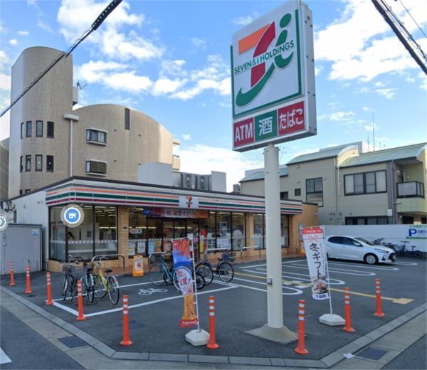 セブンイレブン 阪急塚口駅東店：722m