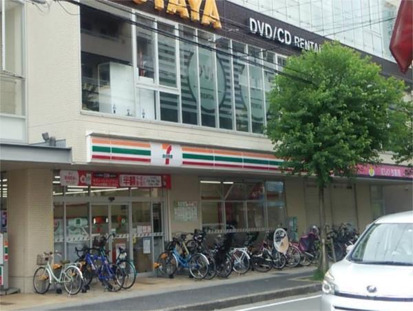セブンイレブン 阪急武庫之荘駅南店：524m