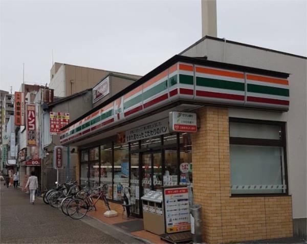 セブンイレブン 尼崎昭和通7丁目店：365m