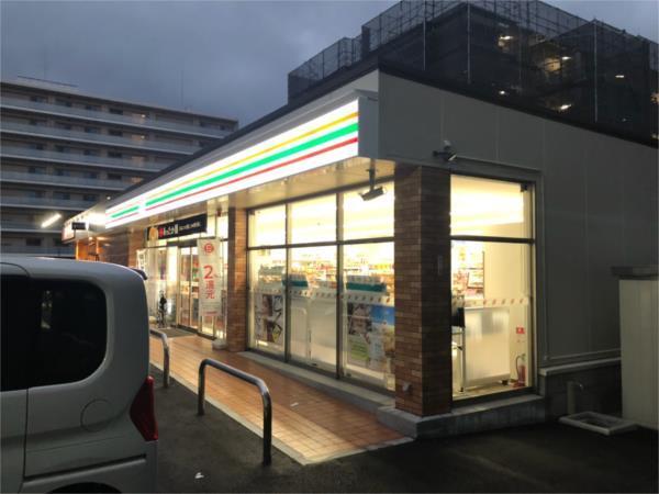 セブンイレブンハートイン垂水星陵台店：656m
