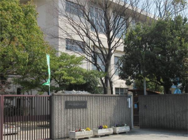 尼崎市立園田北小学校：2664m