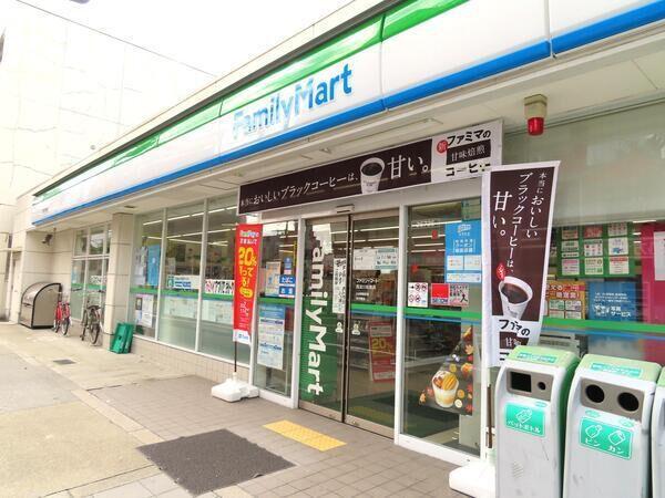 ファミリーマート 西淀川柏里店：278m