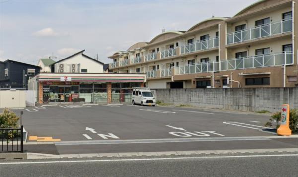 セブンイレブン 尼崎塚口町4丁目店：1828m